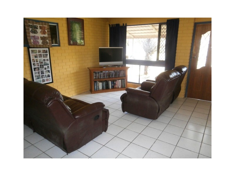 40 GARDEN GROVE CRES, Kirwan QLD 4817