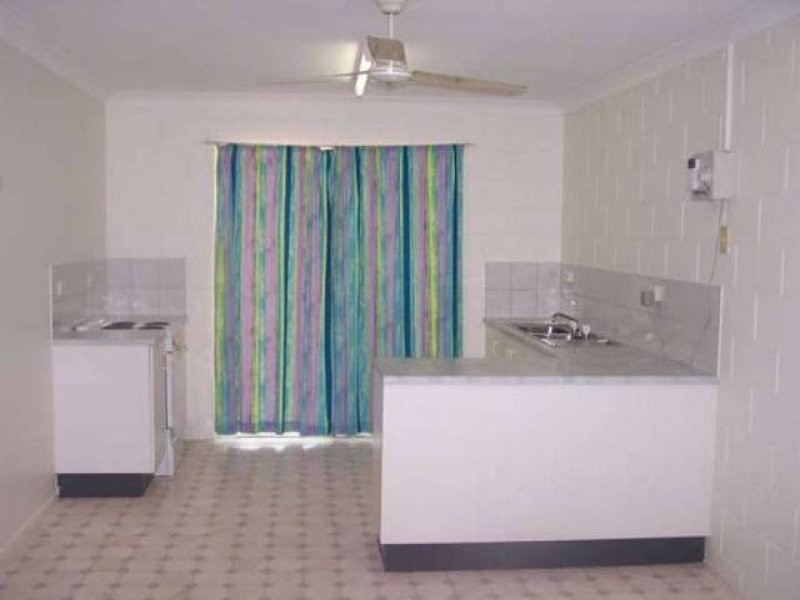 31 Wayne Street, Kelso QLD 4815