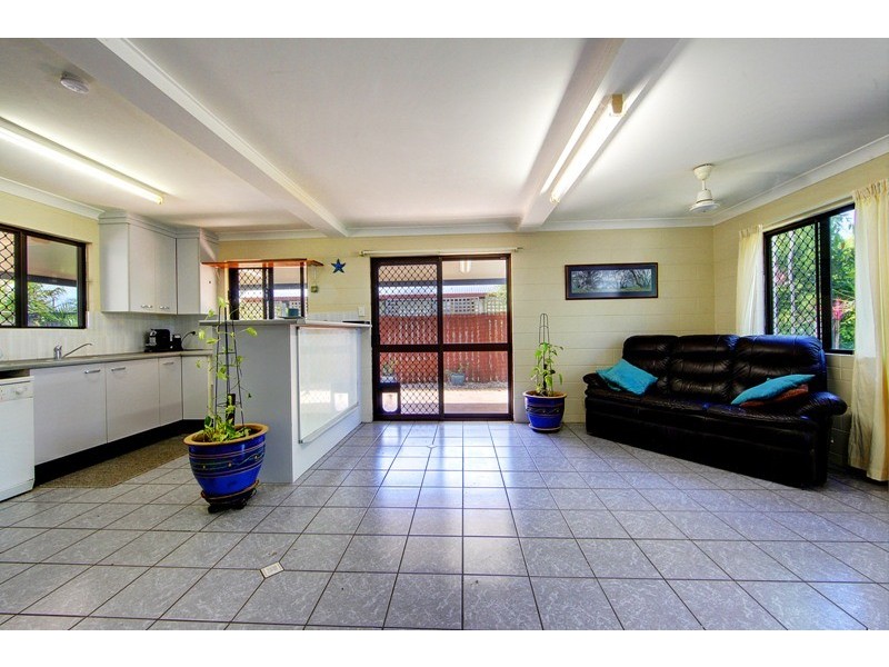 22 Alfred Street, Aitkenvale QLD 4814