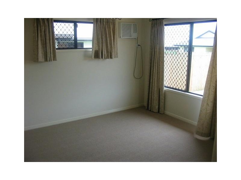 29 Warbler Crescent, Douglas QLD 4814