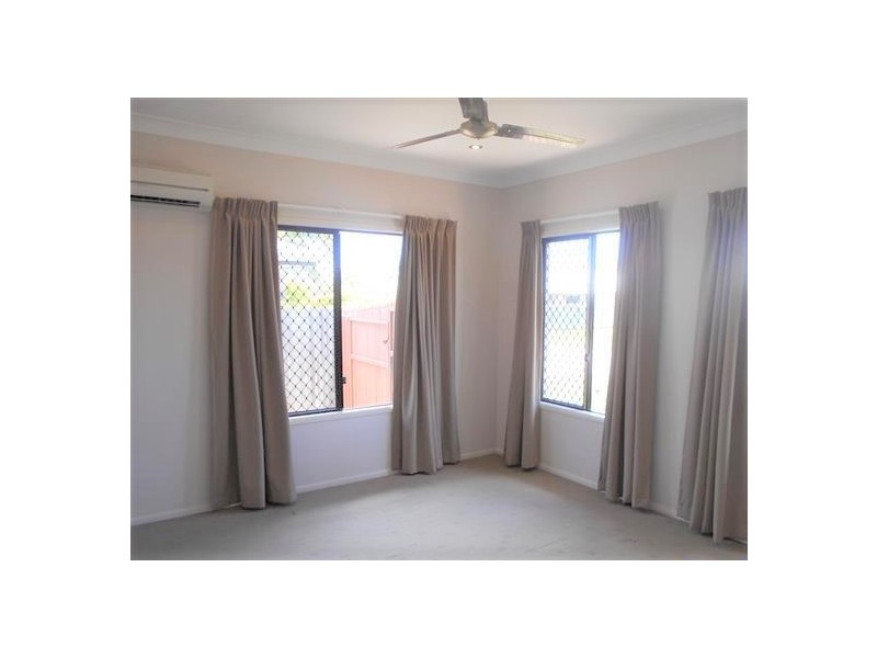 6 Scrubwren Circuit, Bohle Plains QLD 4817