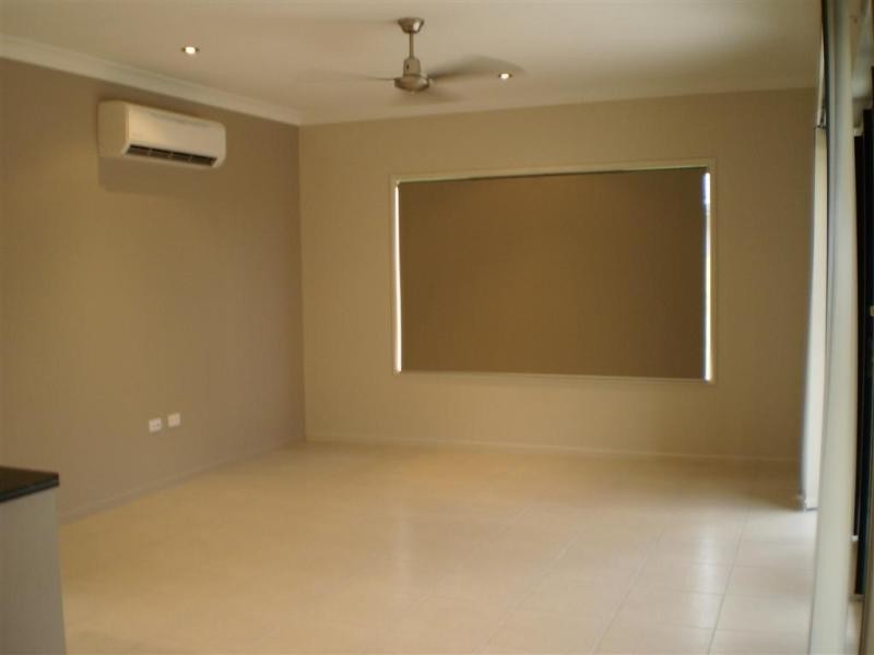 6 Scrubwren Circuit, Bohle Plains QLD 4817