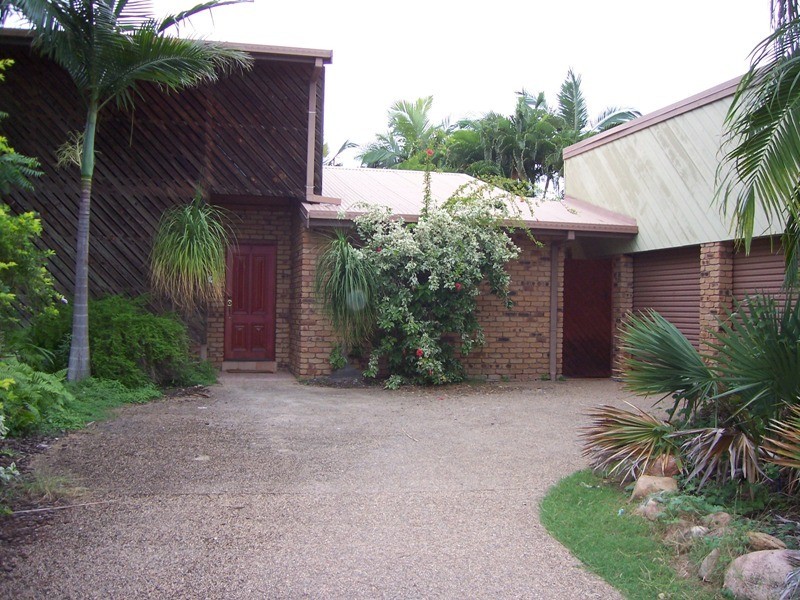 5 TIBOUCHINA STREET, Annandale QLD 4814