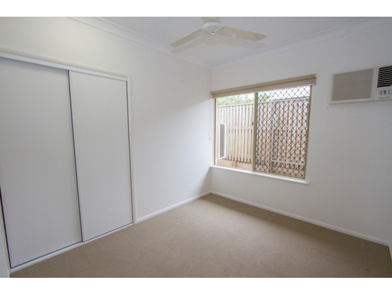 11 Pincer Court, Bushland Beach QLD 4818