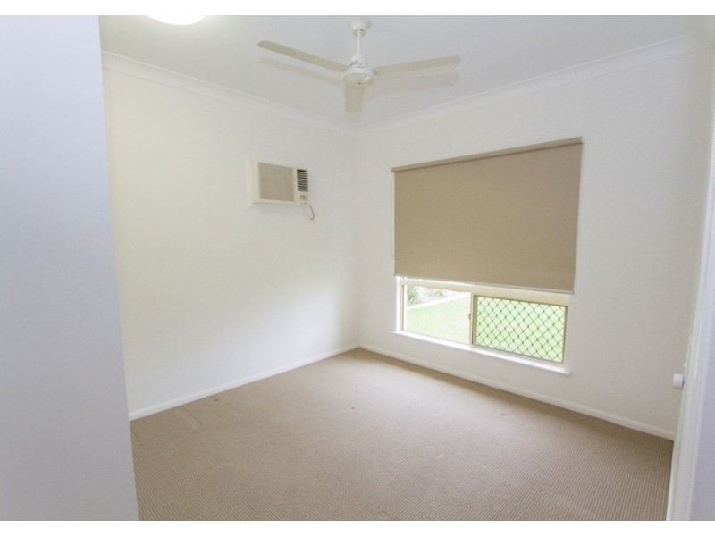 11 Pincer Court, Bushland Beach QLD 4818