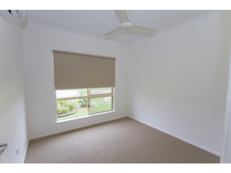 11 Pincer Court, Bushland Beach QLD 4818