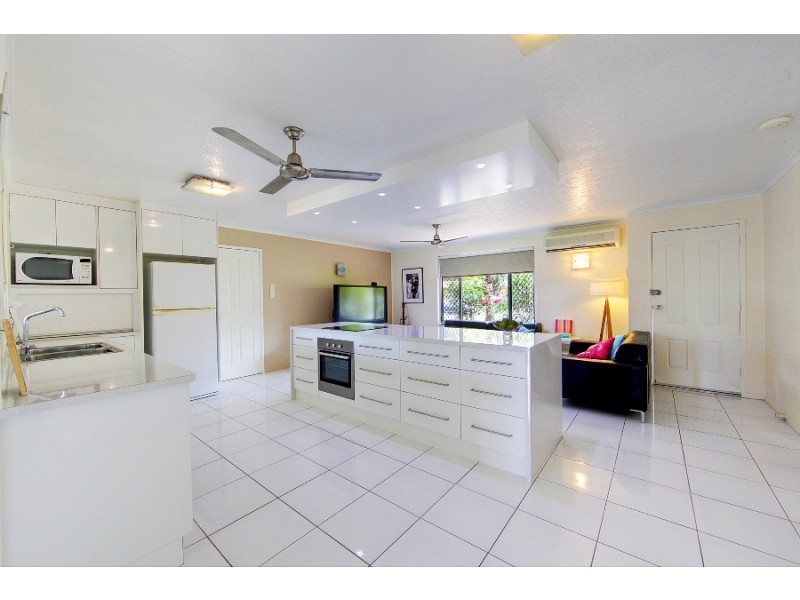 13 Brookhurst Avenue, Kirwan QLD 4817