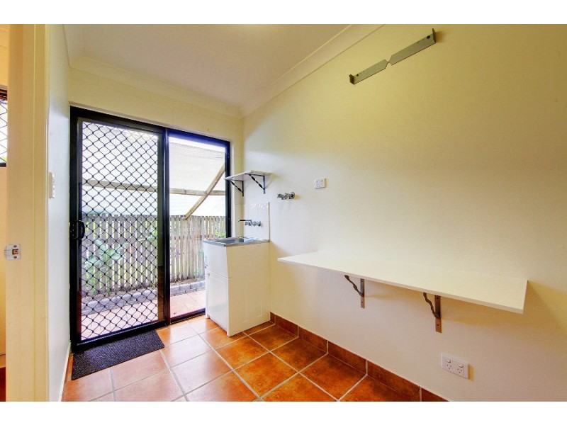 16 Monaro Circuit, Mount Louisa QLD 4814