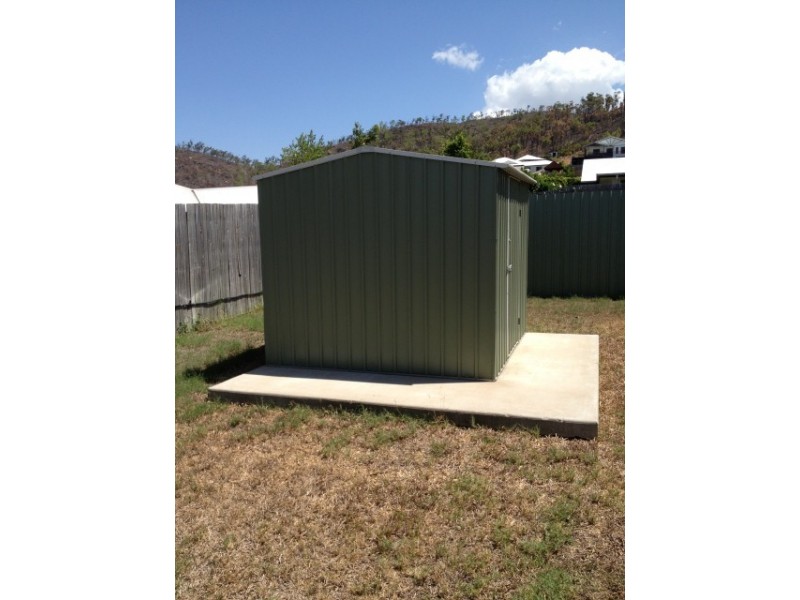 4 AFTON WAY, Mount Louisa QLD 4814