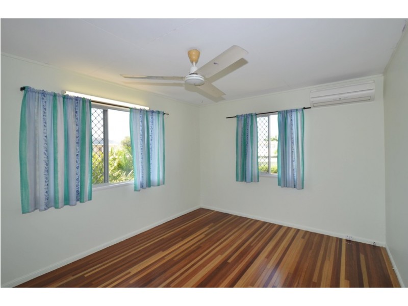 53 Valencia Street, Cranbrook QLD 4814