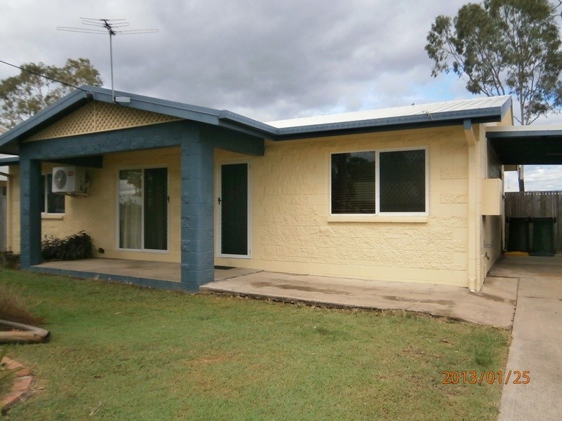 30 Pompeii Street, Kelso QLD 4815