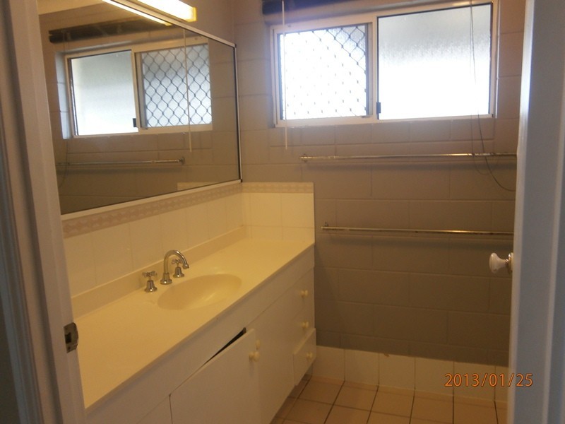 30 Pompeii Street, Kelso QLD 4815