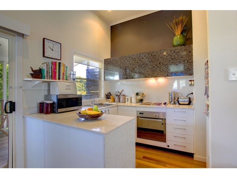 73 BELL STREET, South Townsville QLD 4810