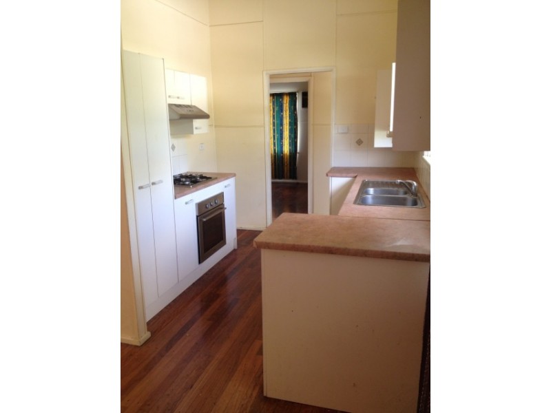 24 Tulip Street, Aitkenvale QLD 4814