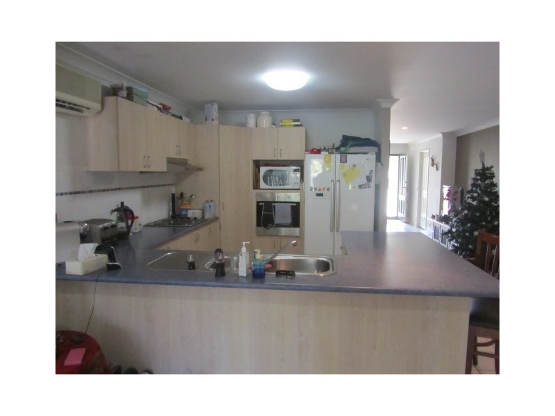 31 Dickenson Place, Kirwan QLD 4817