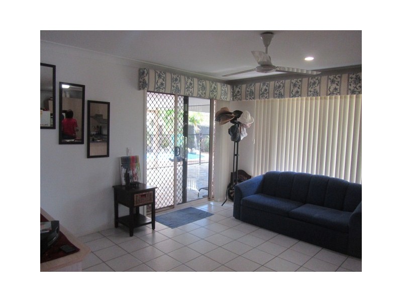 31 Dickenson Place, Kirwan QLD 4817