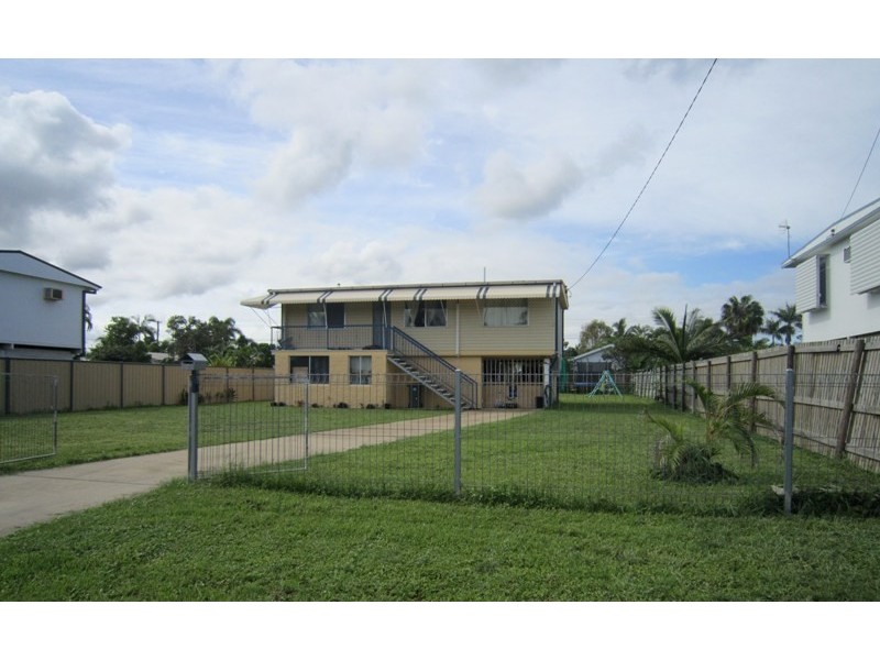 5 Merryl Street, Rasmussen QLD 4815