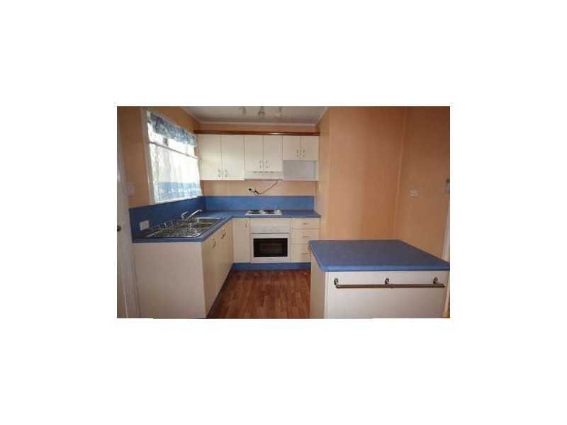 5 Merryl Street, Rasmussen QLD 4815