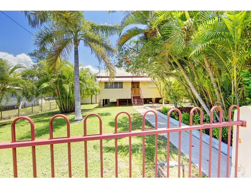 15 Queens Road, Railway Estate QLD 4810