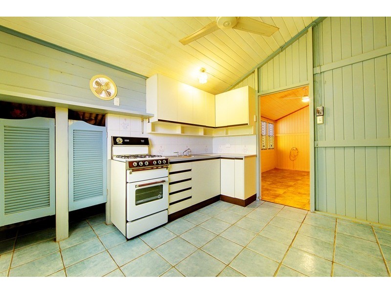 15 Queens Road, Railway Estate QLD 4810