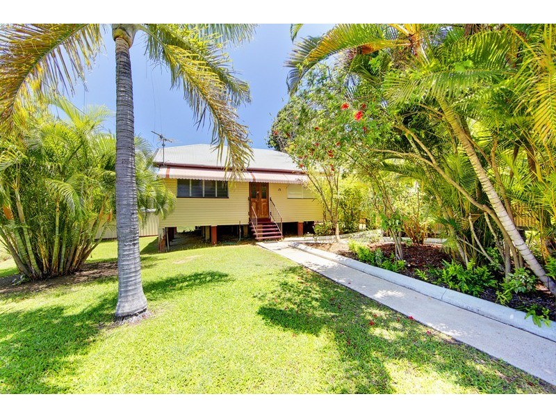 15 Queens Road, Railway Estate QLD 4810