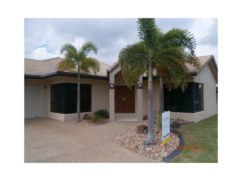 69 BAMBOO CRESCENT, Mount Louisa QLD 4814