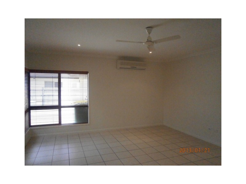 69 BAMBOO CRESCENT, Mount Louisa QLD 4814