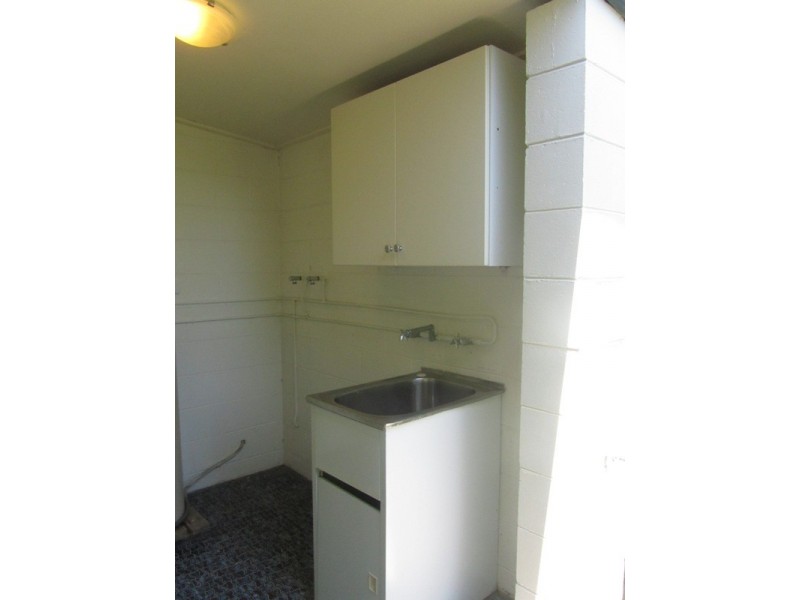 2/18 Wandella Crescent, Cranbrook QLD 4814