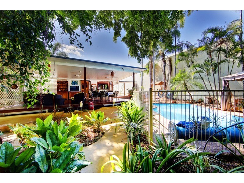 9 Macrossan Street, South Townsville QLD 4810