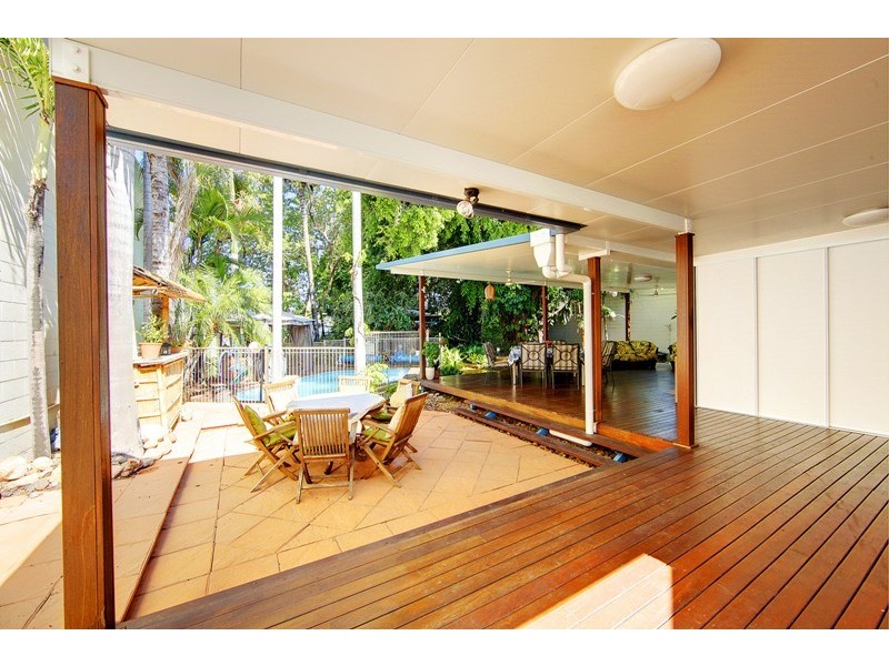 9 Macrossan Street, South Townsville QLD 4810