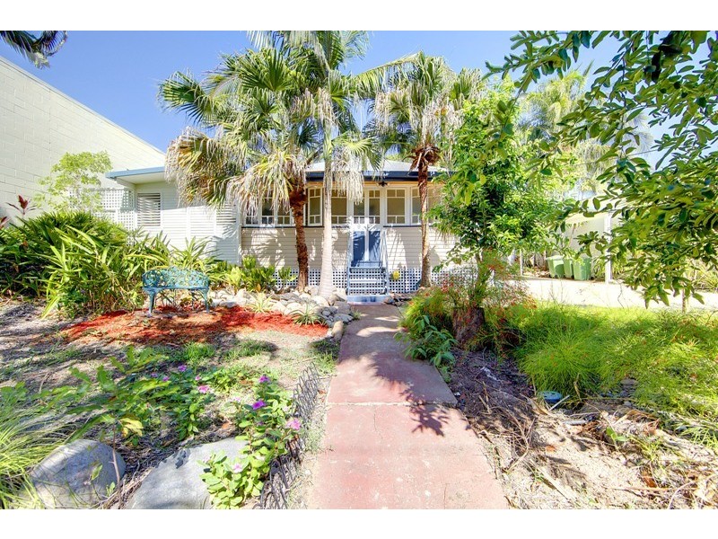 9 Macrossan Street, South Townsville QLD 4810