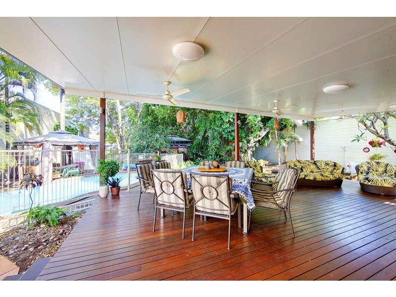 9 Macrossan Street, South Townsville QLD 4810