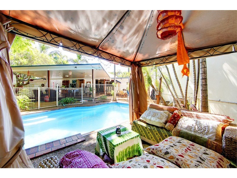 9 Macrossan Street, South Townsville QLD 4810