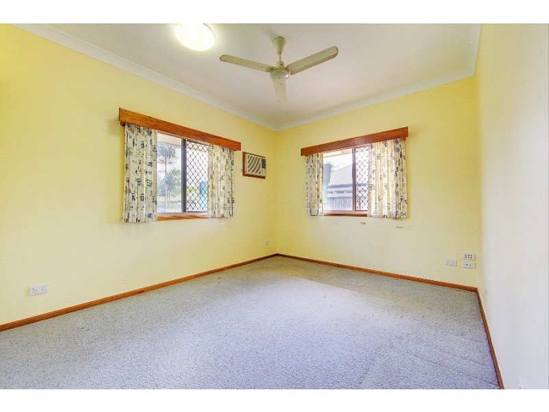 5 Goldenwood Mews, Kirwan QLD 4817