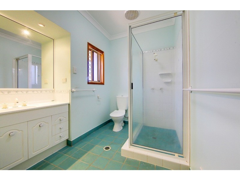 5 Goldenwood Mews, Kirwan QLD 4817