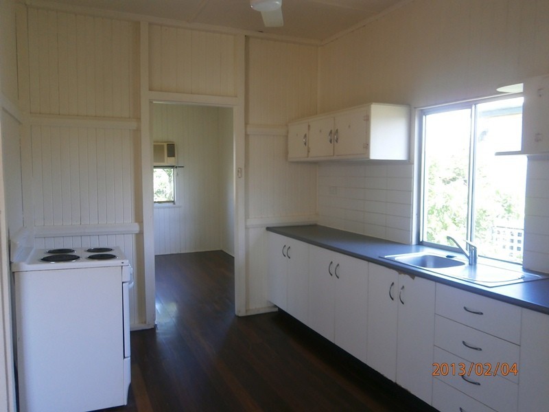 16 Haig Street, Pimlico QLD 4812