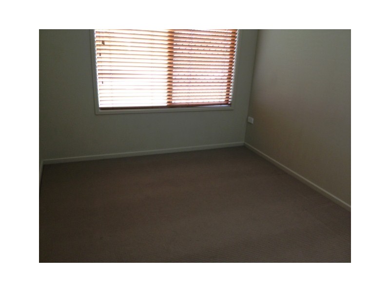 2 GILLINGHAM CT, Kirwan QLD 4817