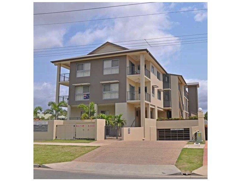 4/13 Albert Street, Cranbrook QLD 4814