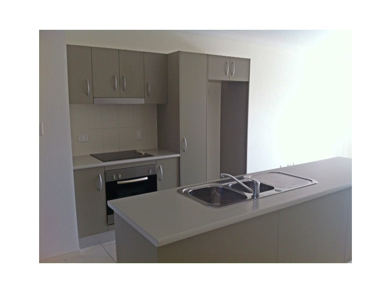 4/13 Albert Street, Cranbrook QLD 4814