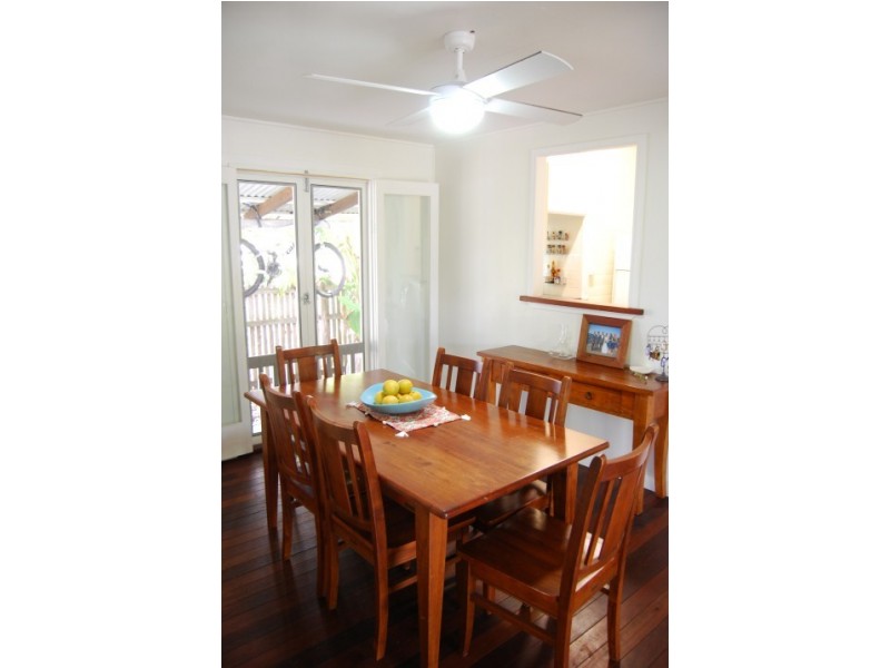 48 SEVENTH STREET, Railway Estate QLD 4810