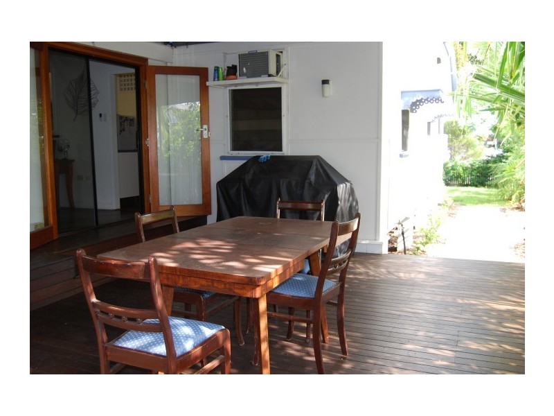 48 SEVENTH STREET, Railway Estate QLD 4810