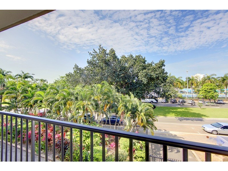 18/43 The Strand, North Ward QLD 4810