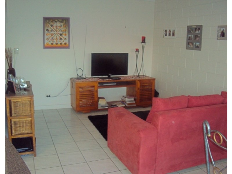 18/43 The Strand, North Ward QLD 4810