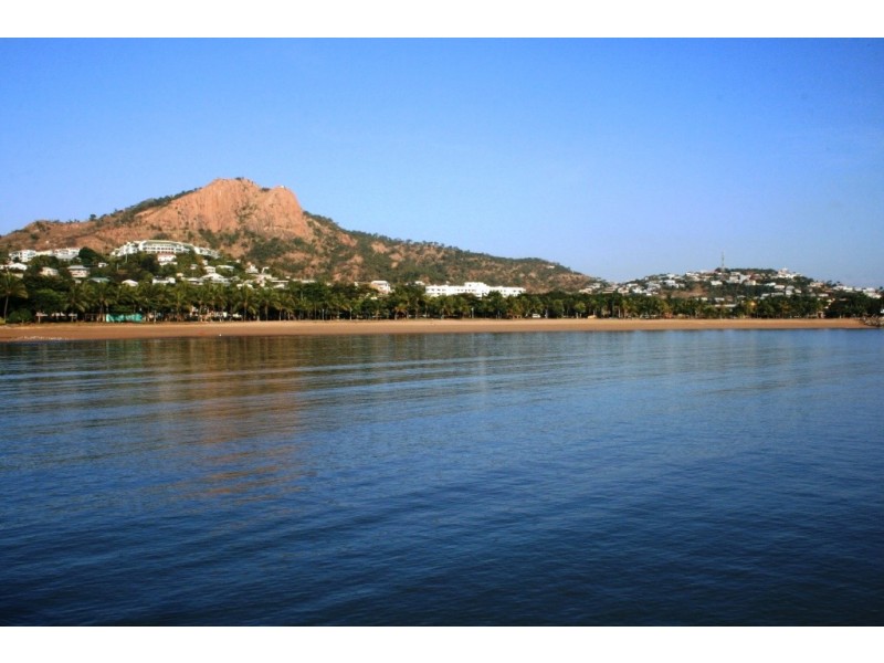 18/43 The Strand, North Ward QLD 4810