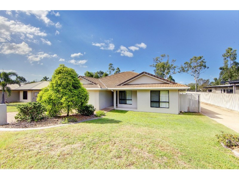 71 Woodwark Drive, Bushland Beach QLD 4818