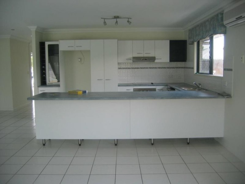 82 Freshwater Drive, Douglas QLD 4814