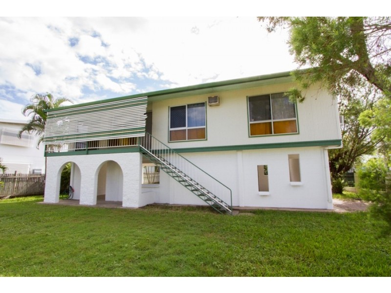 1 Catherine Crescent, Kelso QLD 4815