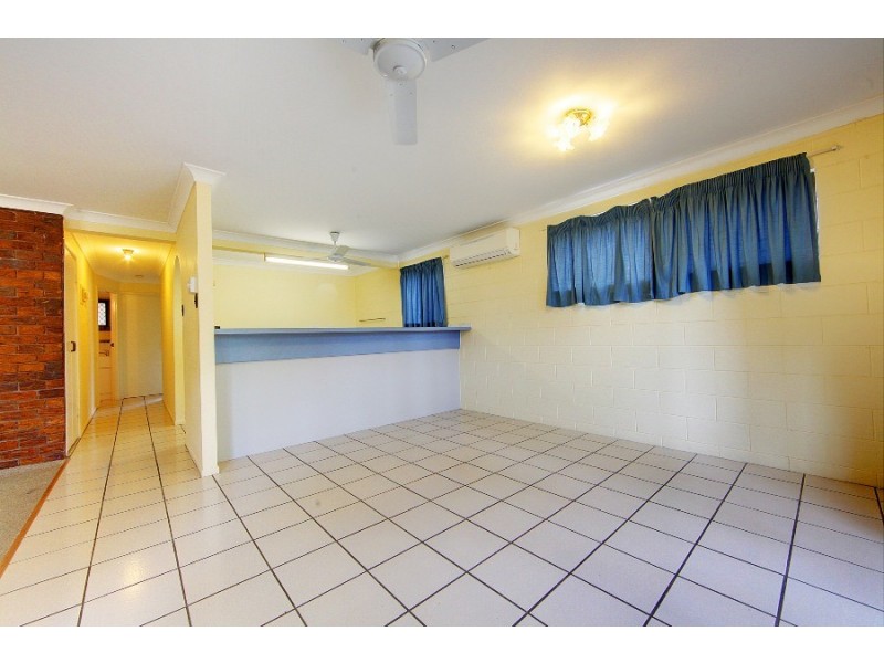 3/44 Cheyne Street, Pimlico QLD 4812