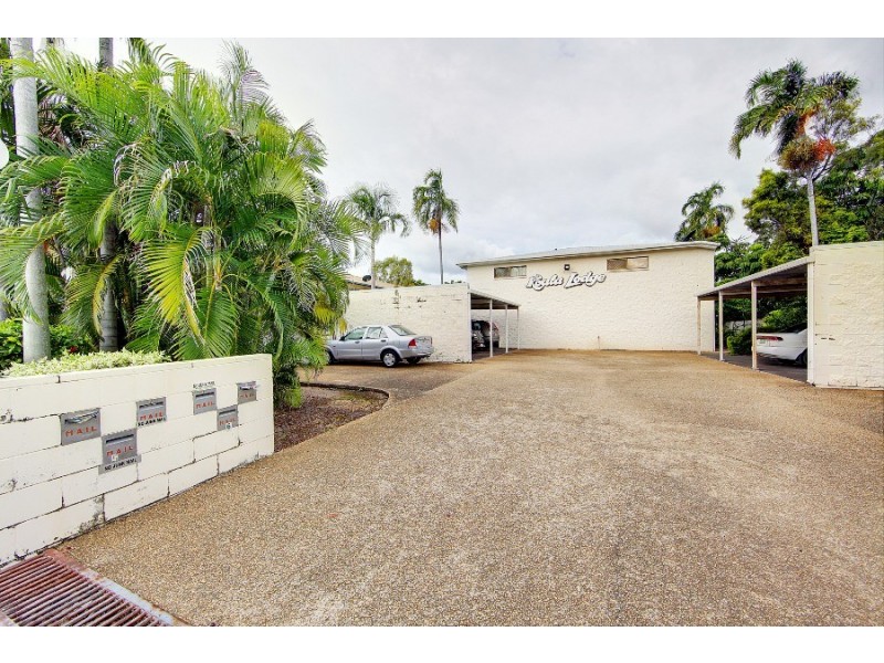 3/44 Cheyne Street, Pimlico QLD 4812