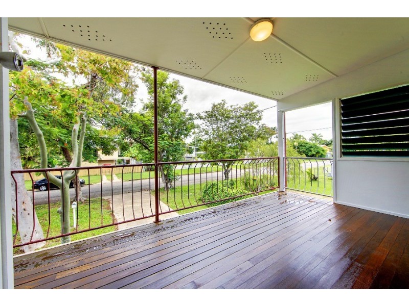 7 Fraser Avenue, Cranbrook QLD 4814